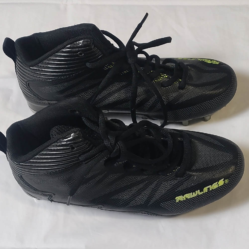 Rawlings Black Cleats Mid-Top Design‎ Young Boys 2.5